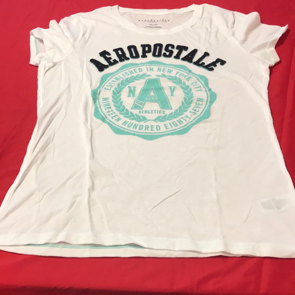 NWOT Aeropostale XL white T-shirt